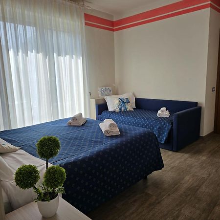 Hotel Orchidea Lignano Sabbiadoro Exterior photo